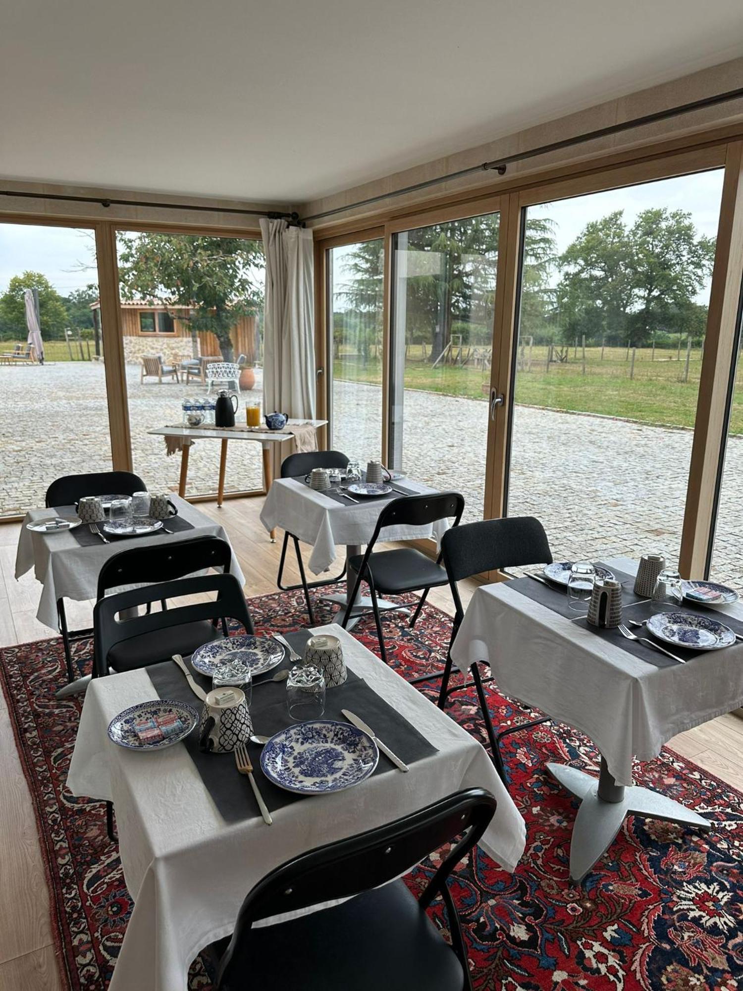 Fantastic Petit Beauval Hotel Saint-Sulpice-et-Cameyrac Luaran gambar